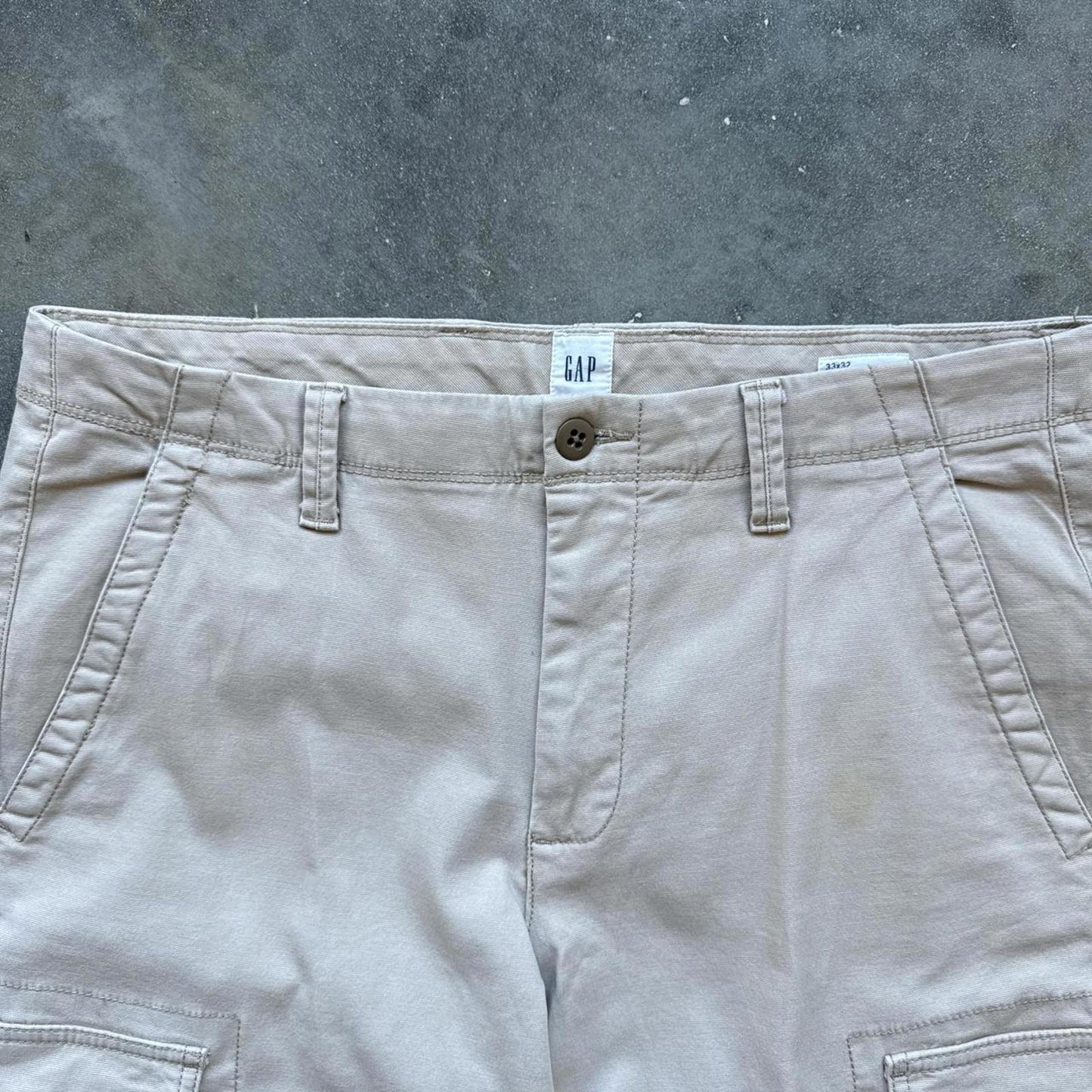 Gap cream straight leg cargo pants #y2kfashion # [COPY]