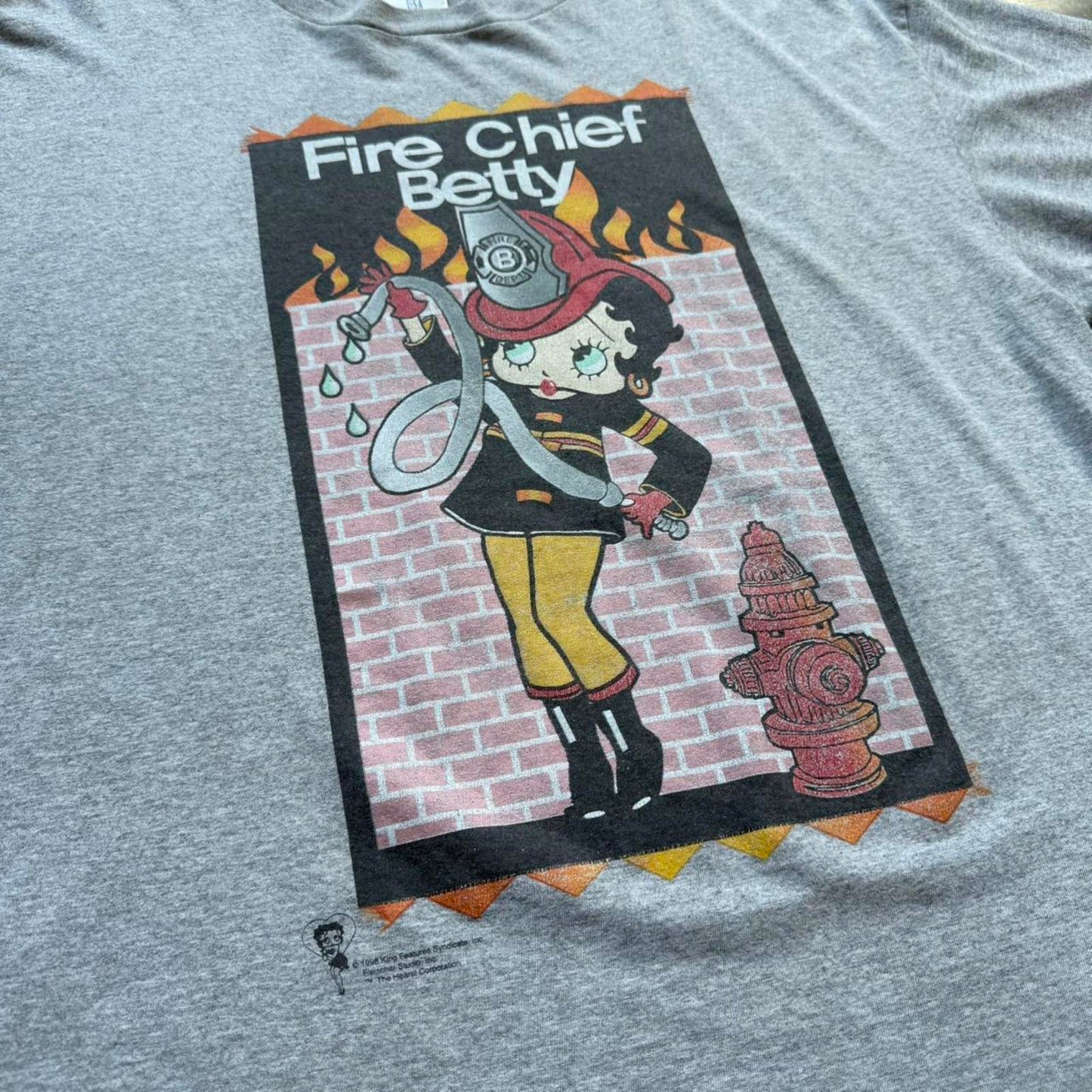 Betty Boop “Fire Chief Betty” 1998 Vintage Graphic T-shirt  [COPY]