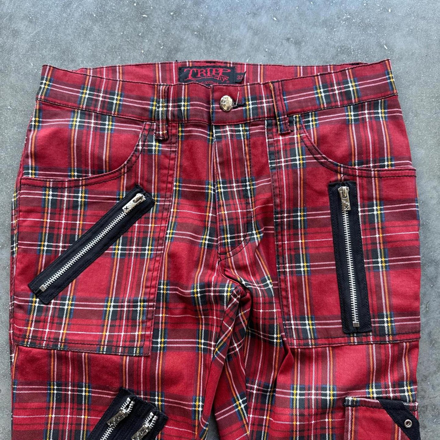 Tripp NYC Red Plaid Cargo Pants With Zippers And Grommets [COPY]