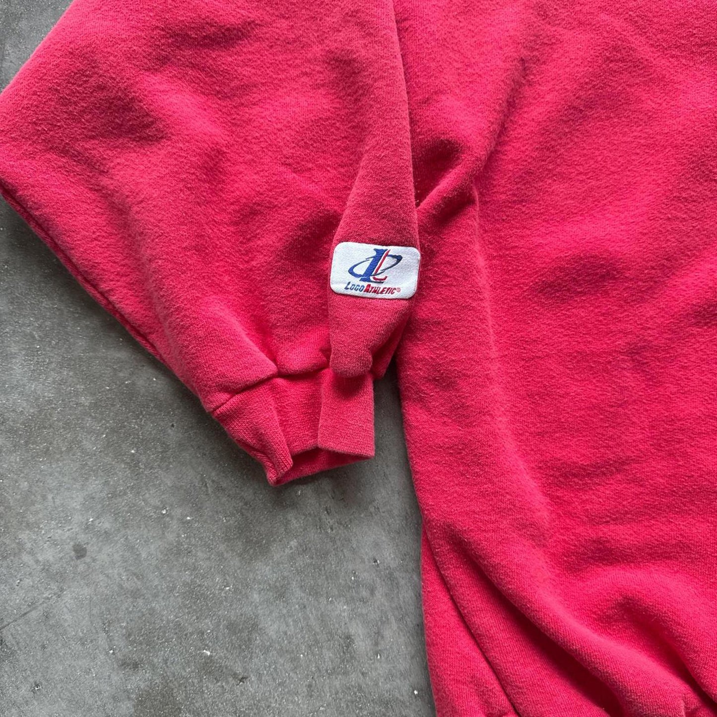 Chicago Bulls Red Vintage Logo Athletic Crewneck Sweatshirt [COPY]