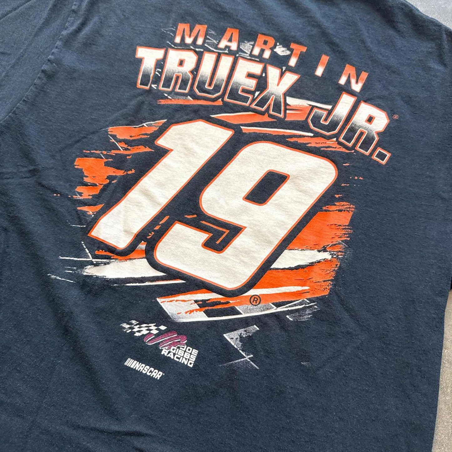Vintage Y2k Faded Martin Truex Jr #19 NASCAR Graphic T-Shirt [COPY]